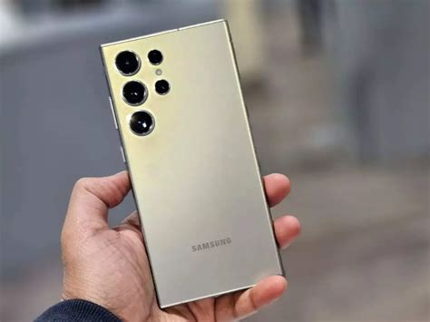 are samsung phones more expensive in china